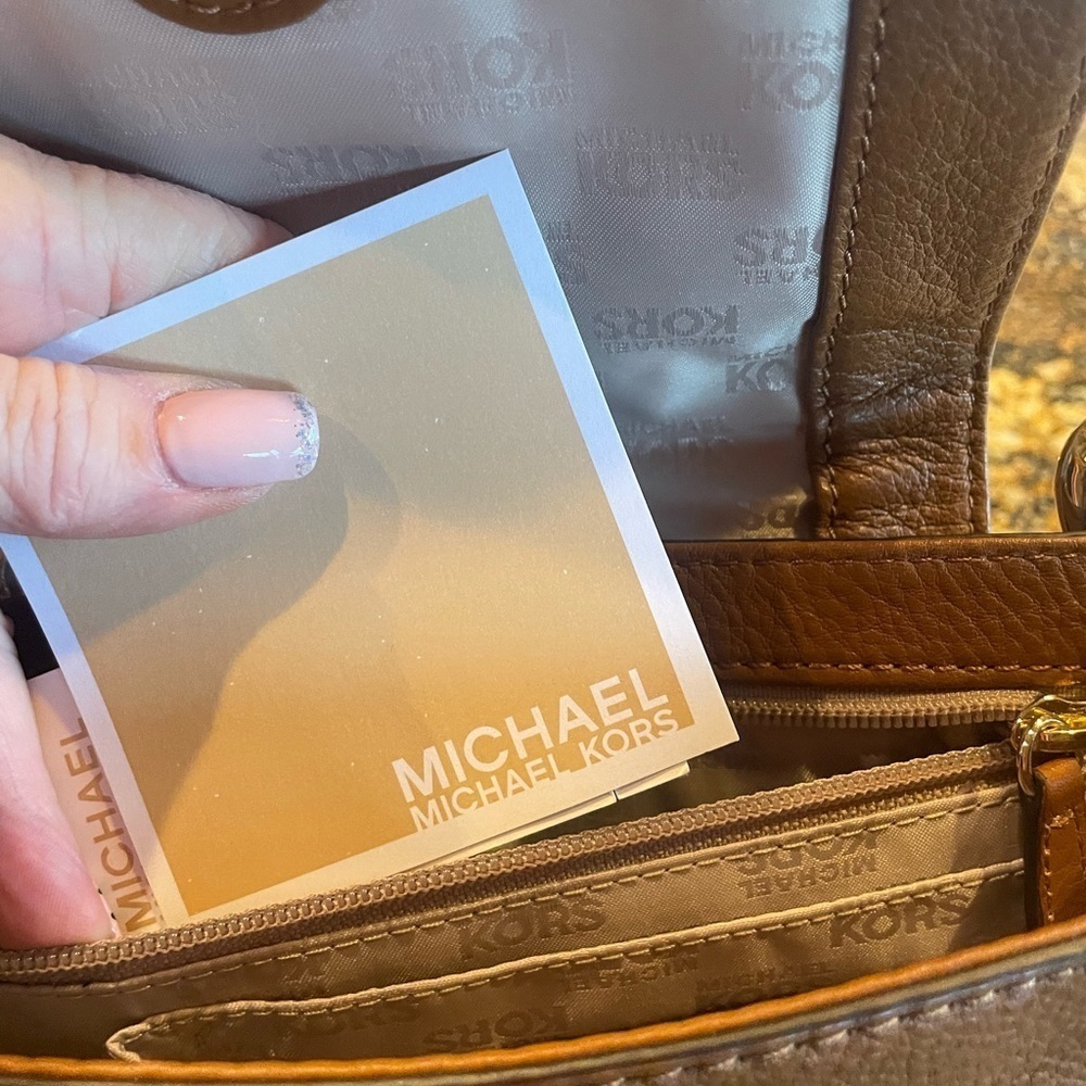 Michael Kors tote bag NWT - Picture 3 of 8